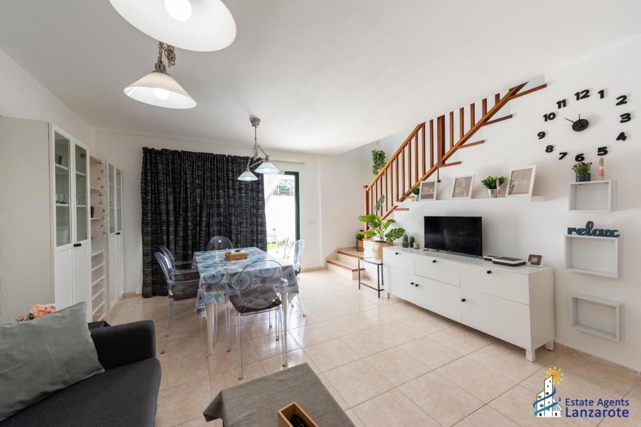 Casa Noelia Villa Плая Бланка Екстериор снимка